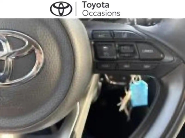 Toyota Yaris 70 vvt-i dynamic business 5p my22 — photo 6