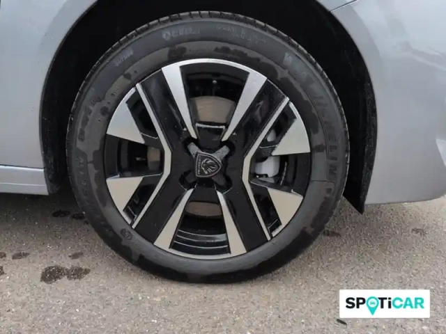 Peugeot 208 hybrid 110 ch e-dcs6 — photo 13