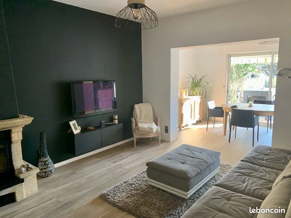 “OFFRE MARKET - Échoppe 81 mètres carrés, 305 000 . Quartier résidentiel calme et recherché, proche 