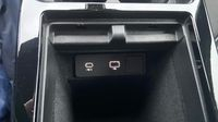 Land-Rover Range Rover Evoque 1.5 P300e 309ch R-Dynamic SE AWD BVA Mark III — photo 30