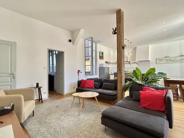 Appartement 2 pièces 75 m²
