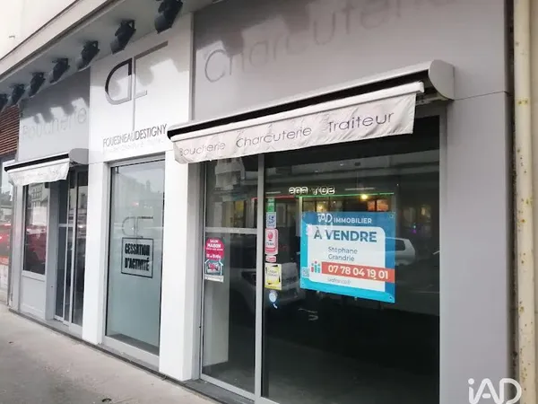 Commerce 94 m²