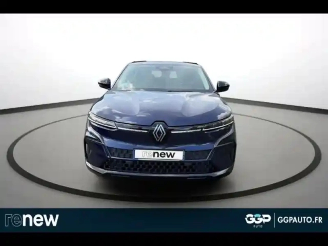 Renault Megane e-tech electric ev60 220ch equilibre super charge — photo 2