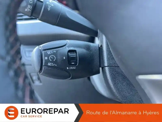 Peugeot 2008 bluehdi 120ch s&amp;s eat6 — photo 14