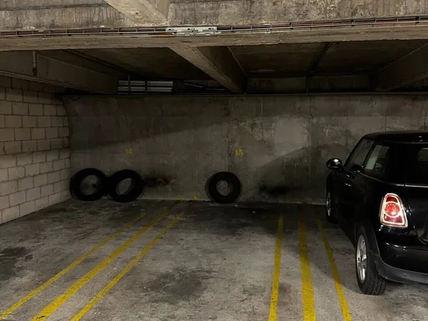Parking 10 m²