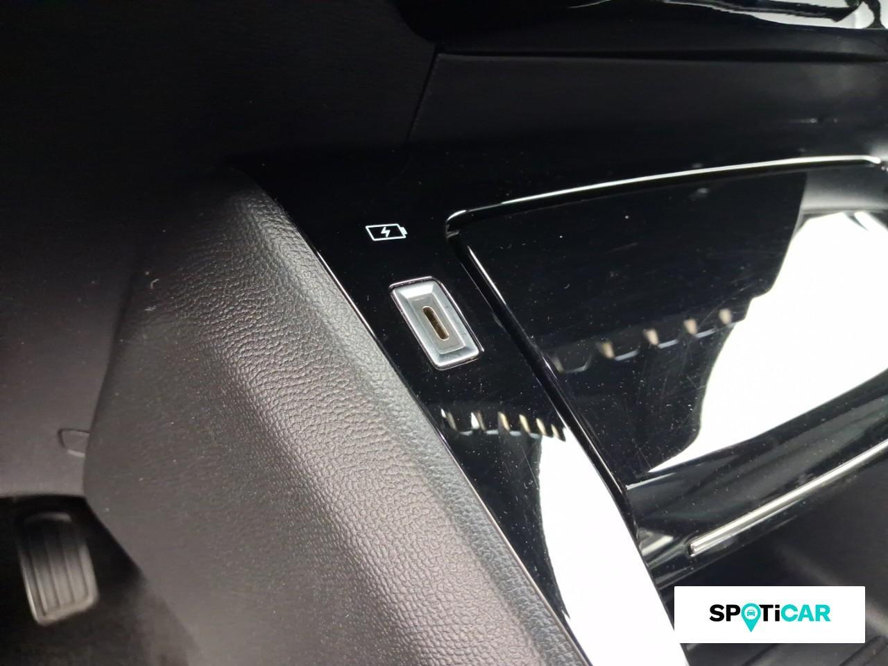 Peugeot 2008 suv 2008 allure bluehdi 130 s s eat8 — photo 16