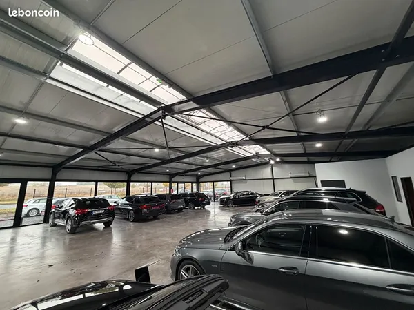 Bureaux, garage, local commercial 1500 m² VIRY NOUREUIL