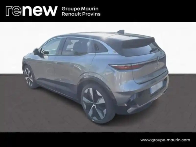 Renault Megane e-tech electric ev60 220ch techno super charge — photo 5
