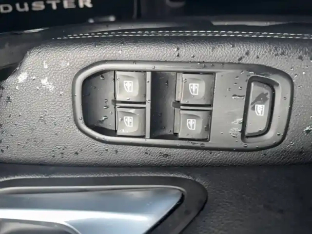 Dacia Duster blue dci 115 4x2 — photo 167