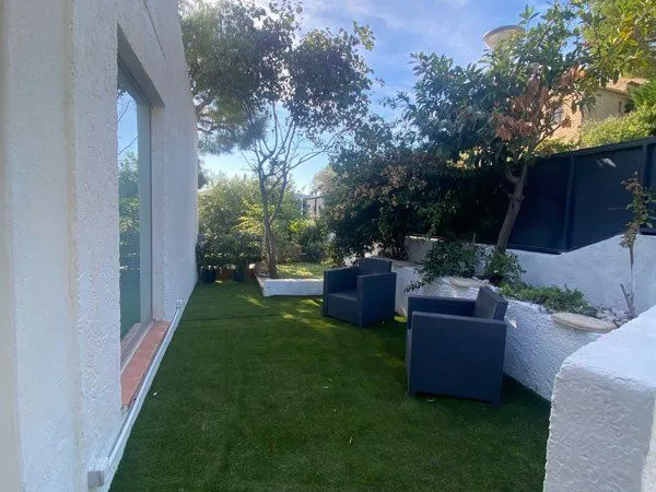 Cassis 2 beaux appartements en duplex 220m2