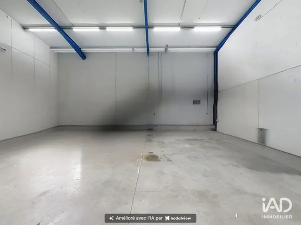 Local commercial 270 m²