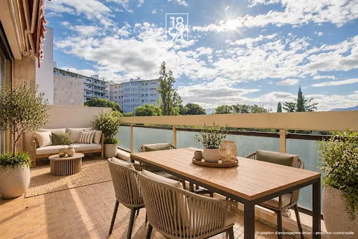 Appartement 4 pièces 112 m²