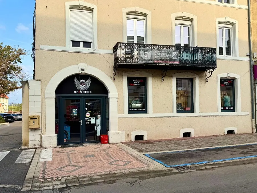 Photo 2