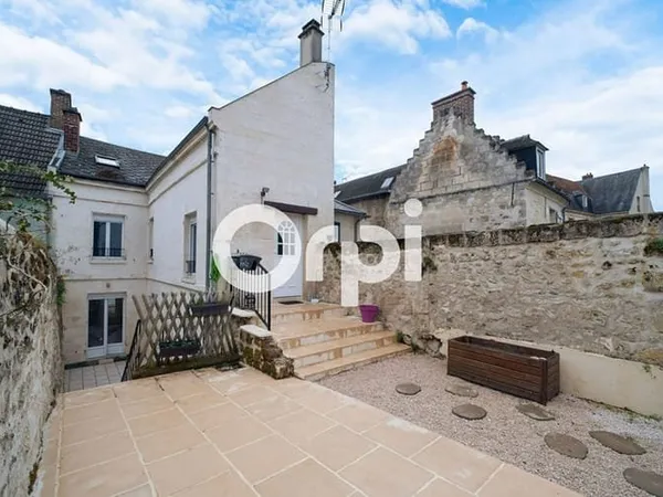Immeuble de rapport 5 pièces 106 m²
