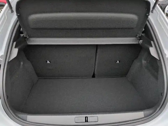 Peugeot 208 hybrid 110 e-dcs6 — photo 6