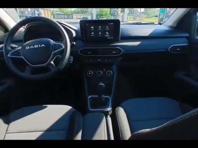 Dacia Sandero 1.0 tce 90ch stepway extreme -24 — photo 9