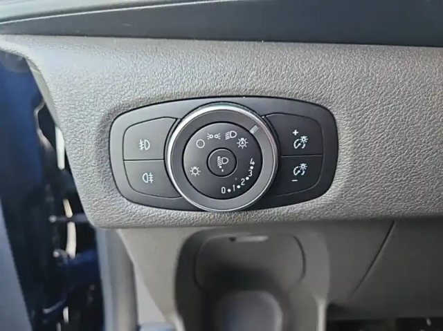 Ford Custom fg 300 l1h1 2.0 ecoblue 130 s&amp;s cabine approfondie limited bva6 7cv — photo 15