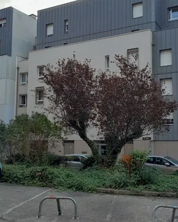 Place de parking - proche av. Jean Jaures / CPAM Savoie