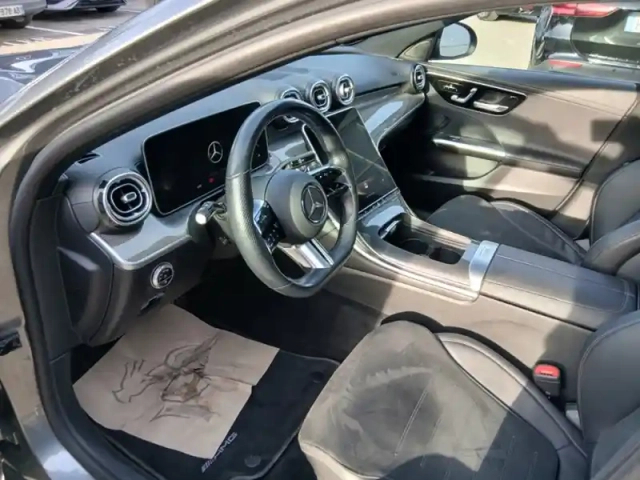 Mercedes Classe C 220 d berline amg lin — photo 13