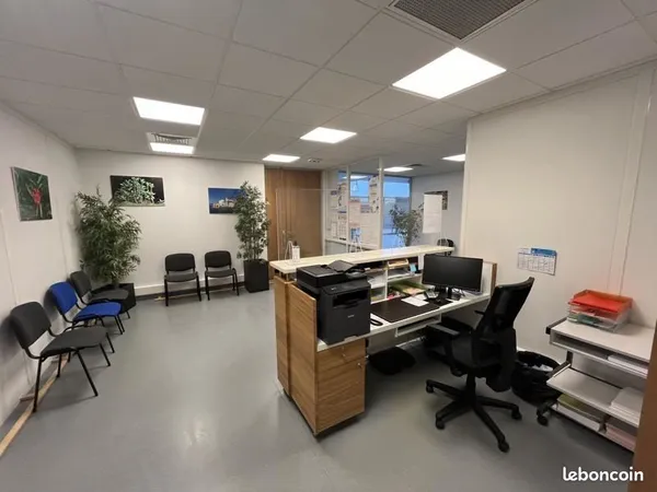 Bureaux santé 191 m²