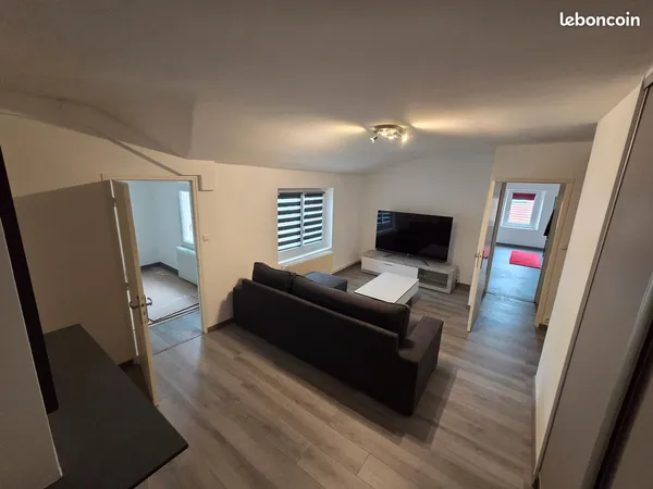Location meublée appartement 3 pièces 69m² secteur Charle 3