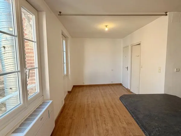 Studio 1 pièce 21 m²
