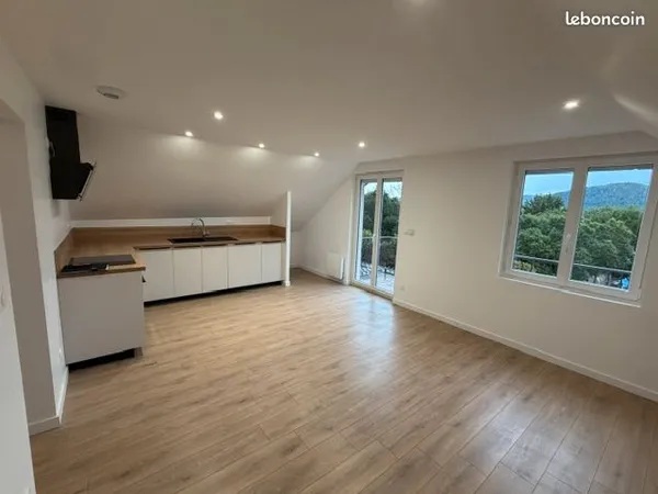 Appartement T3 Tilleroyes 60 m2 rénové entièrement
