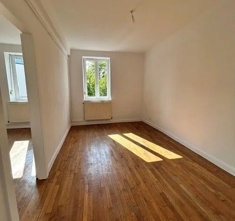Appartement 4 pièces 74 m²