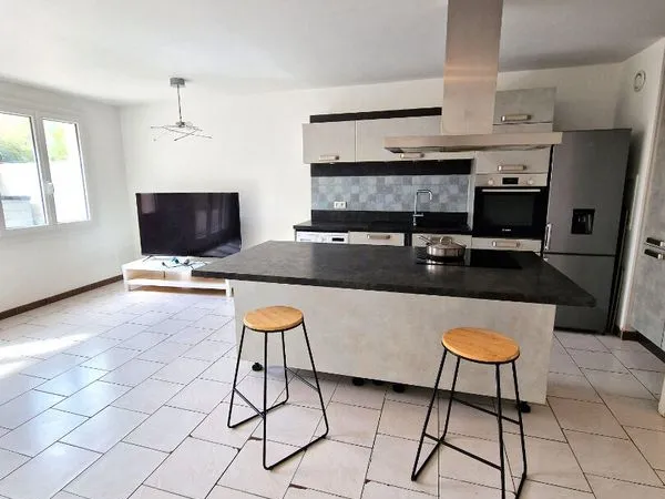 Appartement 2 pièces 63 m²