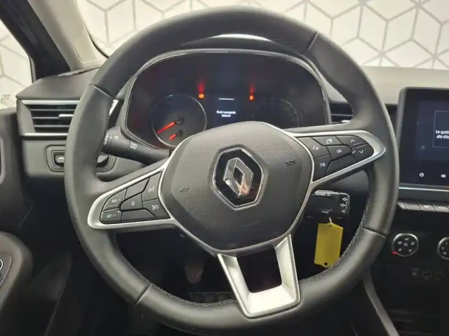 Renault Clio tce 90 - 21n — photo 37