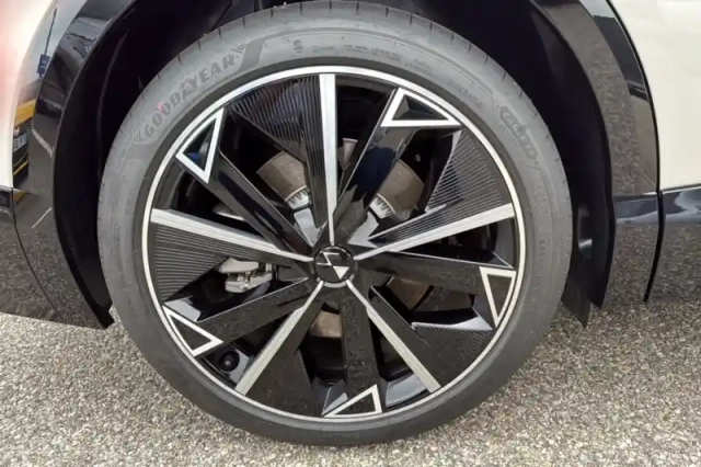 Ds N8 n°8 245 ch fwd long range — photo 14