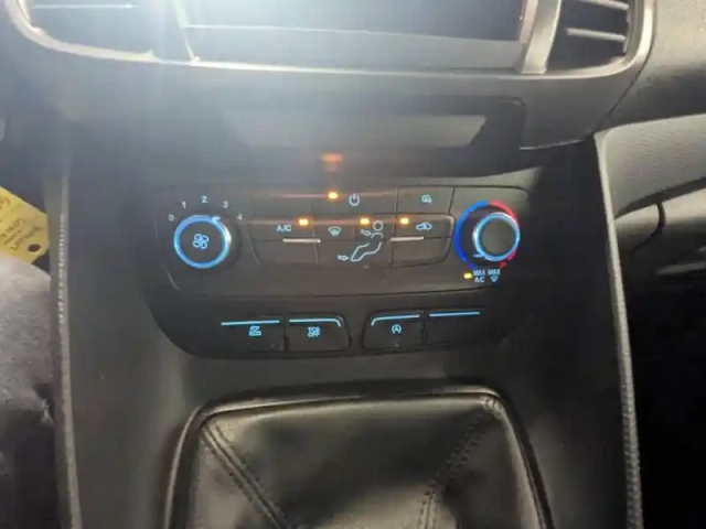 Ford Transit Connect l2 1.0e 100ch e85 trend business nav — photo 11
