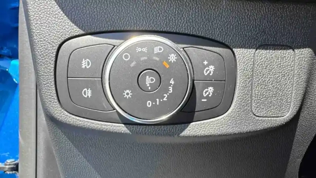 Ford Focus 1.0 ecoboost 125 s&amp;s mhev — photo 17