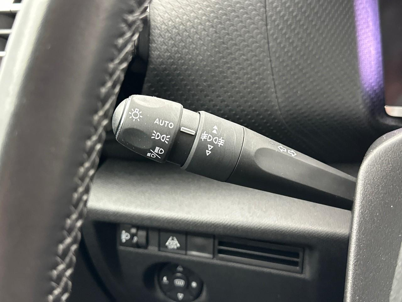 Citroën C4 bluehdi 110 s&s bvm6 shine — photo 17