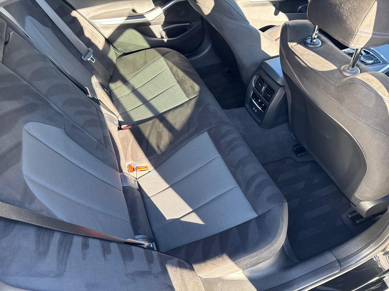 Bmw Serie 3 20da xdrive 190ch m sport — photo 26