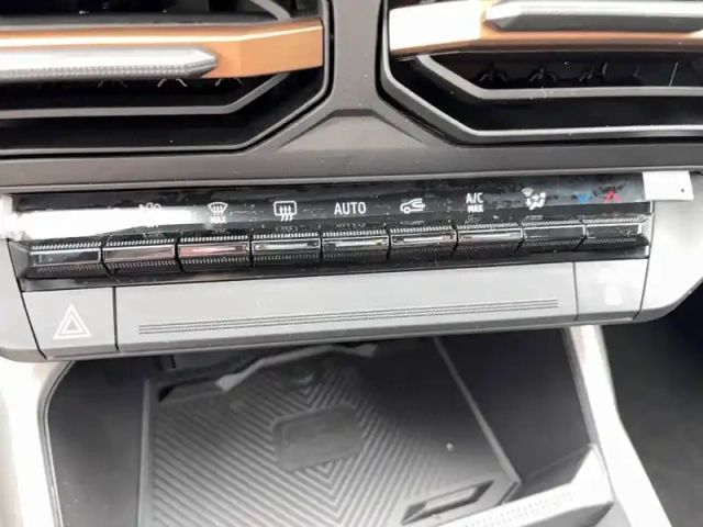 Dacia Bigster hybrid-g 150 4x4 / attelage + marchepieds — photo 21