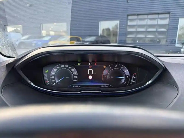 Peugeot 3008 puretech 130ch s&amp;s eat8 — photo 50