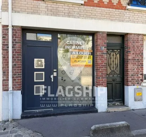 Boutique 27 m² COURBEVOIE