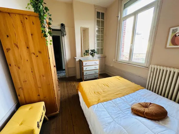 Maison 3 pièces 272 m²