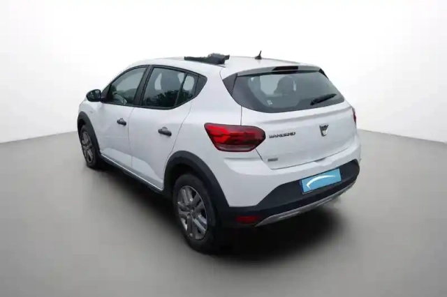 Dacia Sandero tce 90 - 22 — photo 1