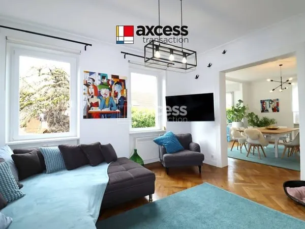Maison 7 pièces 210 m²