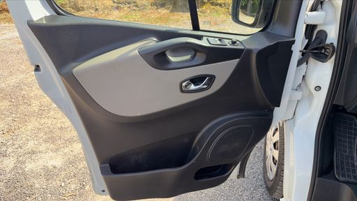 Renault Trafic 1.6 dCi 120 - L2h1 Grand Confort – 2019 – 141705 km – Diesel – Boîte Manuelle — photo 24