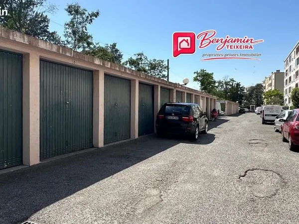 Parking Frejus