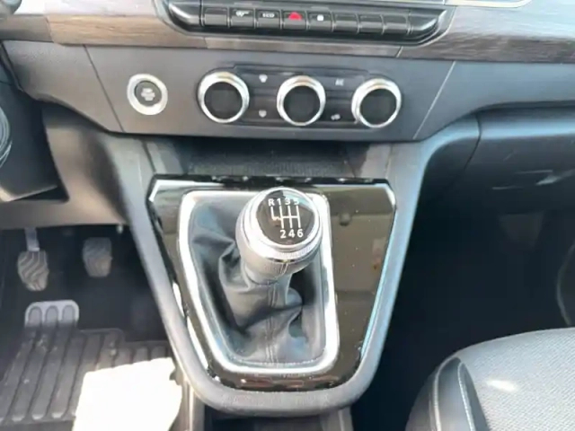 Renault Kangoo blue dci 95 — photo 12