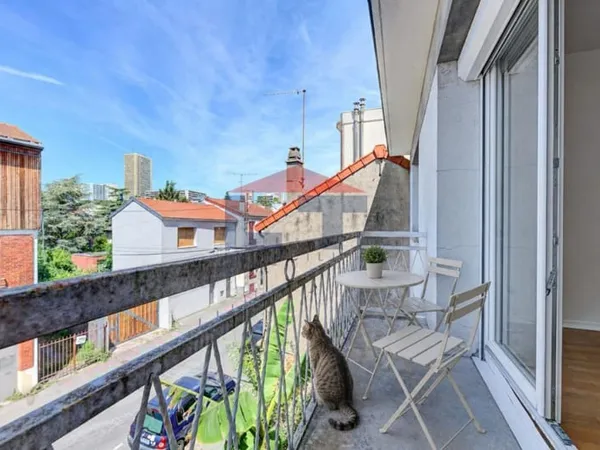 2P - Balcon Bas Montreuil - Métro Croix de Chavaux