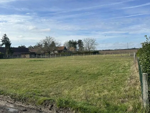Terrain 1042 m²