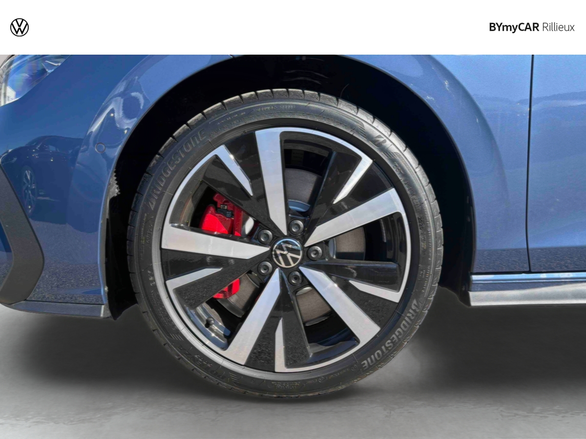 Volkswagen Golf 1.5 eHybrid 272 DSG6 — photo 14