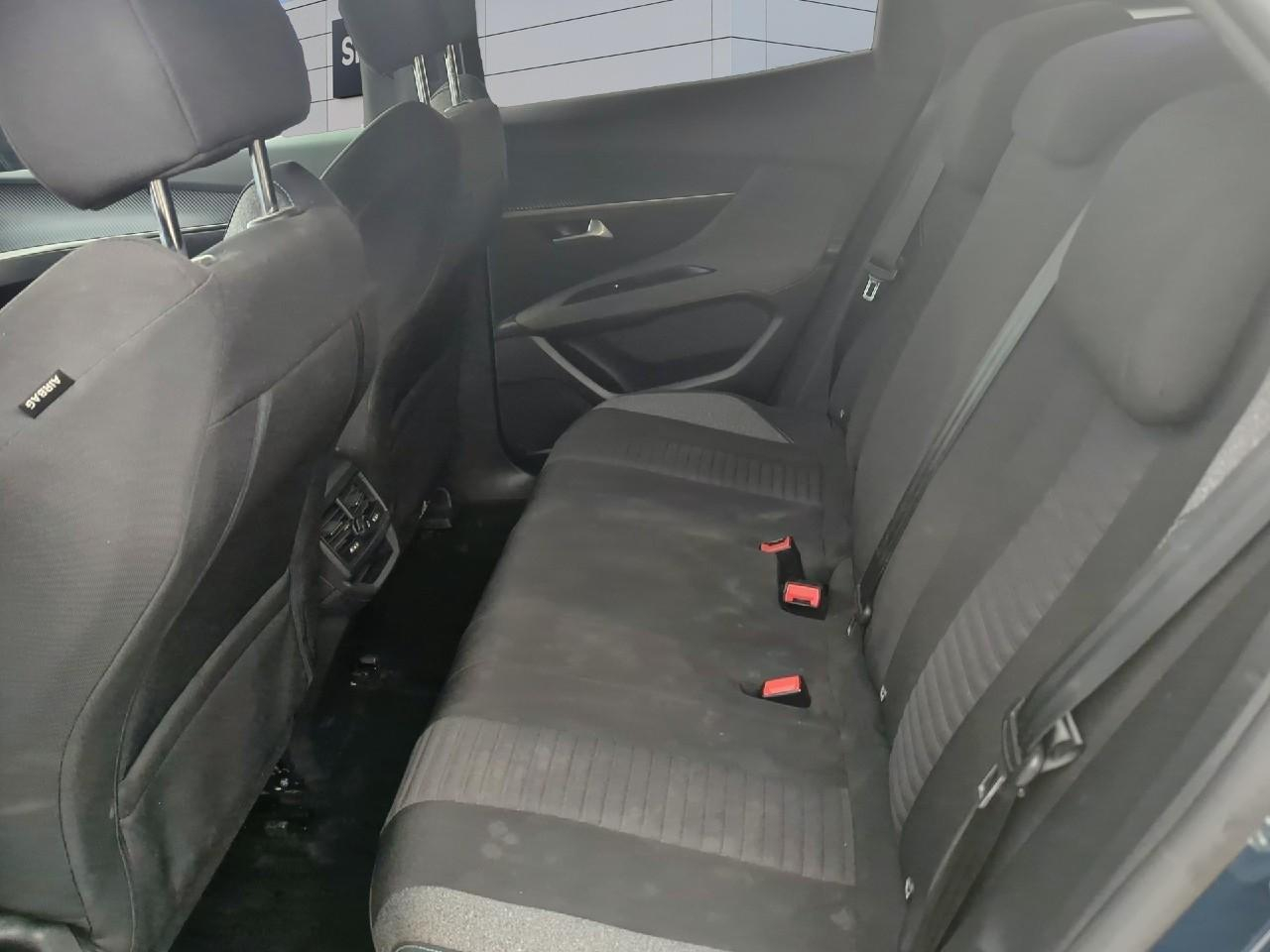 Peugeot 3008 puretech 130ch s&s bvm6 active pack — photo 10