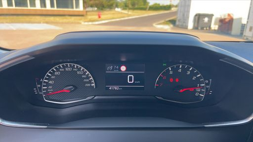Peugeot 208 1.2 PureTech 100 - Style – 2022 – 41782 km – Essence – Boîte Manuelle — photo 15
