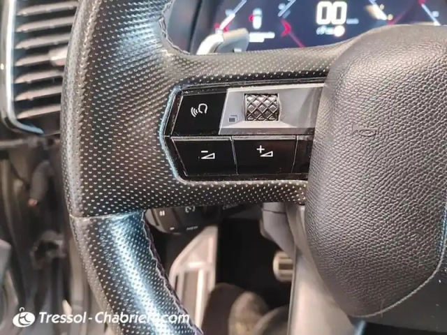 Ds Ds 7 ds7 crossback bluehdi 180 eat8 performance line+ — photo 16